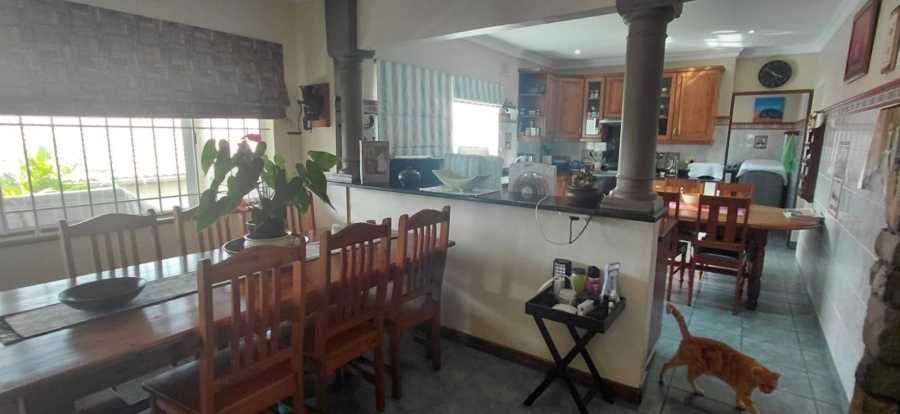 5 Bedroom Property for Sale in Bluff KwaZulu-Natal