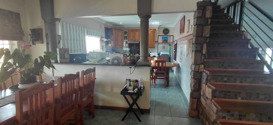 5 Bedroom Property for Sale in Bluff KwaZulu-Natal