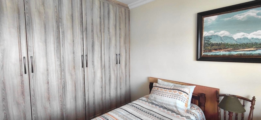 5 Bedroom Property for Sale in Bluff KwaZulu-Natal