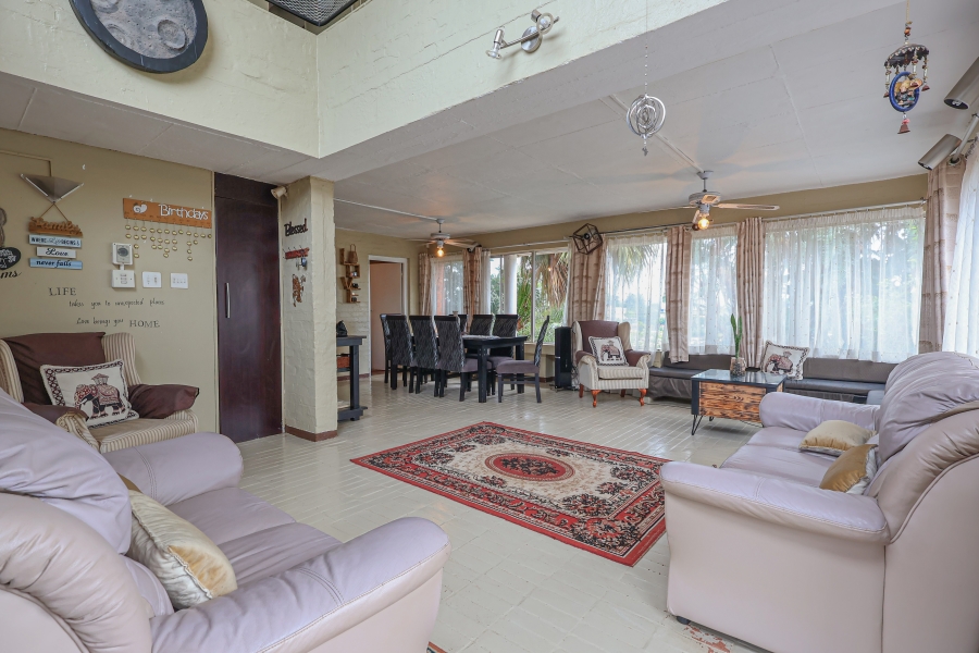 3 Bedroom Property for Sale in Avoca KwaZulu-Natal