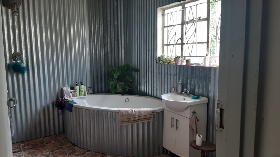 6 Bedroom Property for Sale in Utrecht Rural KwaZulu-Natal