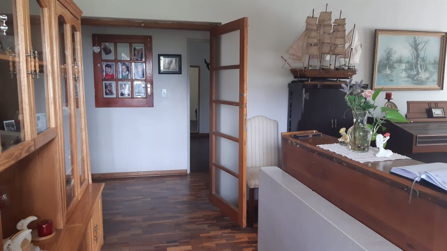 6 Bedroom Property for Sale in Utrecht Rural KwaZulu-Natal