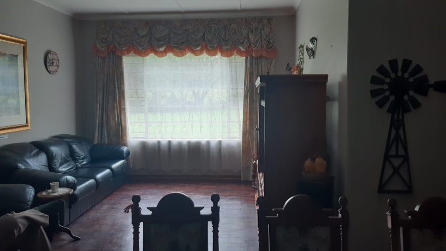 6 Bedroom Property for Sale in Utrecht Rural KwaZulu-Natal