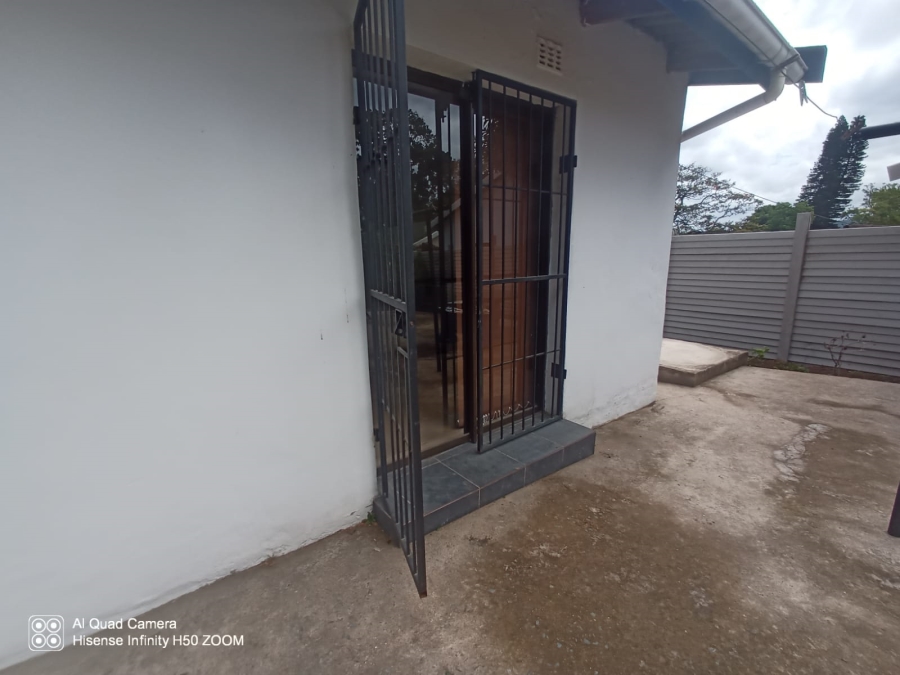 To Let 1 Bedroom Property for Rent in Pinelands KwaZulu-Natal