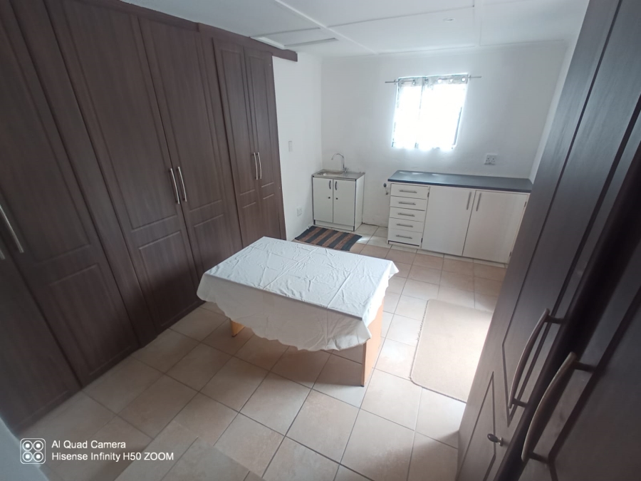 To Let 1 Bedroom Property for Rent in Pinelands KwaZulu-Natal
