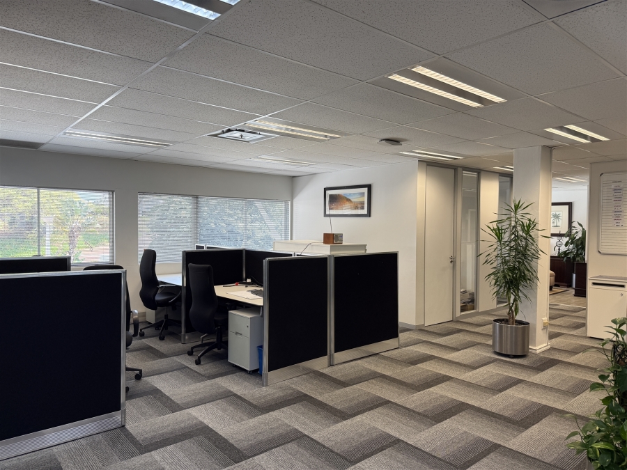 To Let commercial Property for Rent in La Lucia KwaZulu-Natal