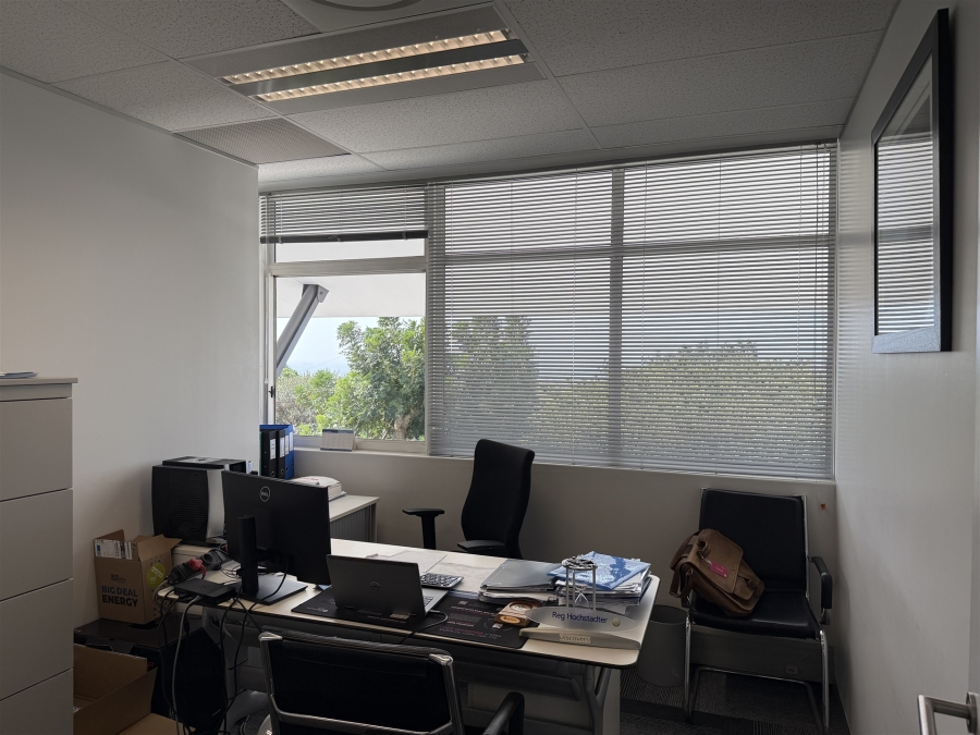 To Let commercial Property for Rent in La Lucia KwaZulu-Natal