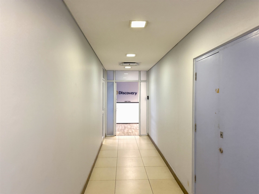 To Let Commercial Property for Rent in La Lucia KwaZulu-Natal
