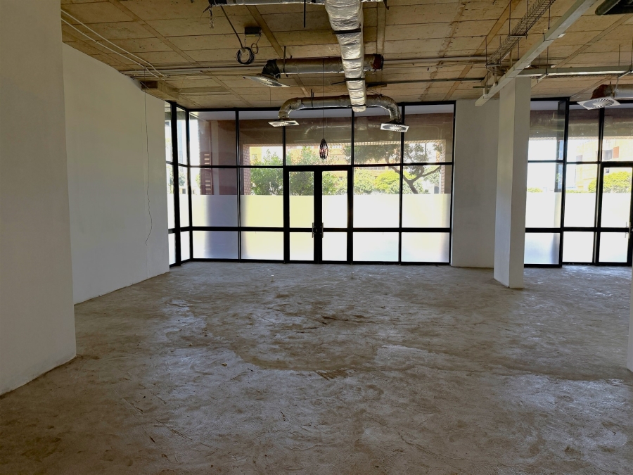 To Let Commercial Property for Rent in New Town Centre KwaZulu-Natal