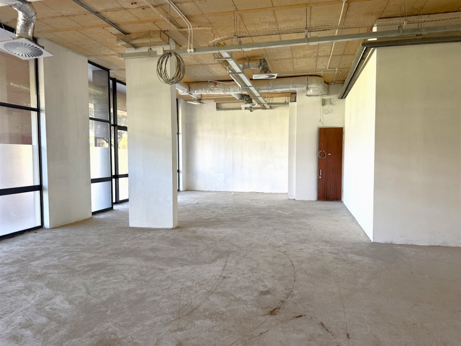 To Let Commercial Property for Rent in New Town Centre KwaZulu-Natal