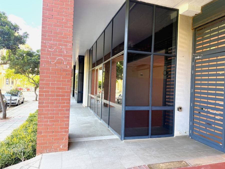To Let Commercial Property for Rent in New Town Centre KwaZulu-Natal