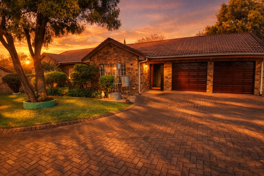 To Let 3 Bedroom Property for Rent in Aviary Hill KwaZulu-Natal