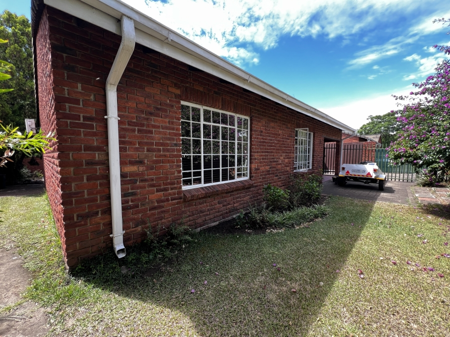 2 Bedroom Property for Sale in Newcastle KwaZulu-Natal