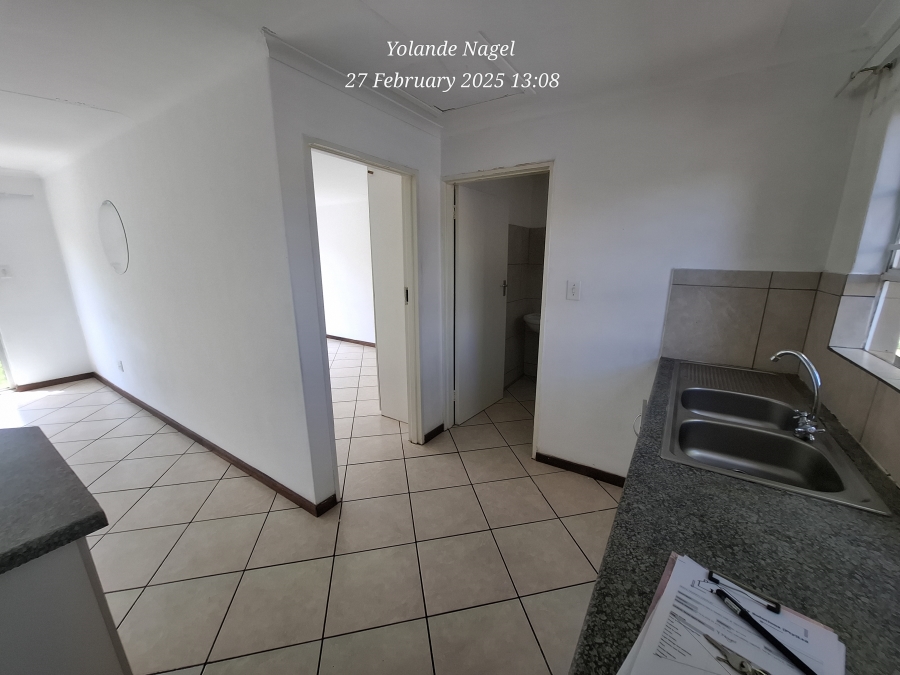 1 Bedroom Property for Sale in Sunnyridge KwaZulu-Natal