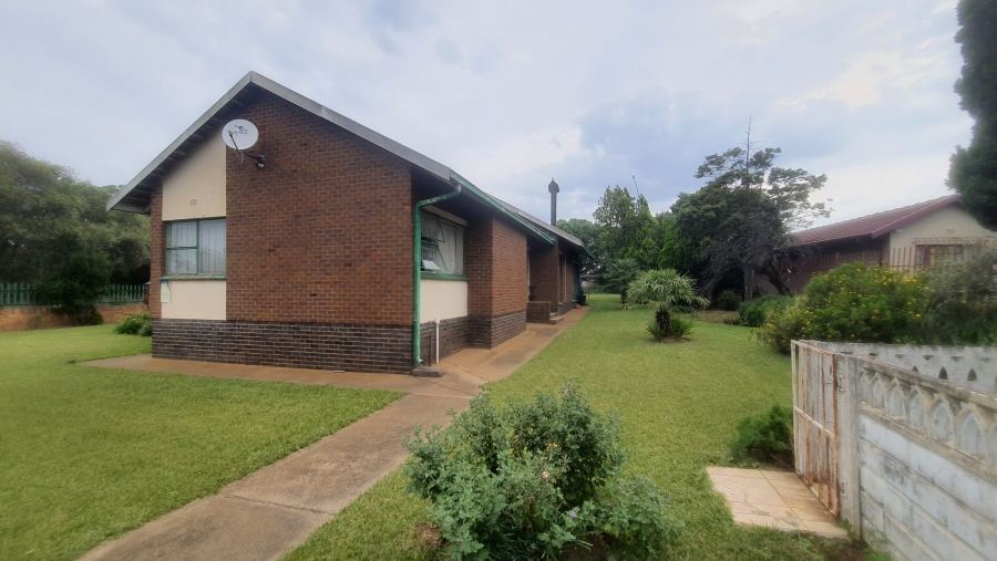 3 Bedroom Property for Sale in Amiel Park KwaZulu-Natal