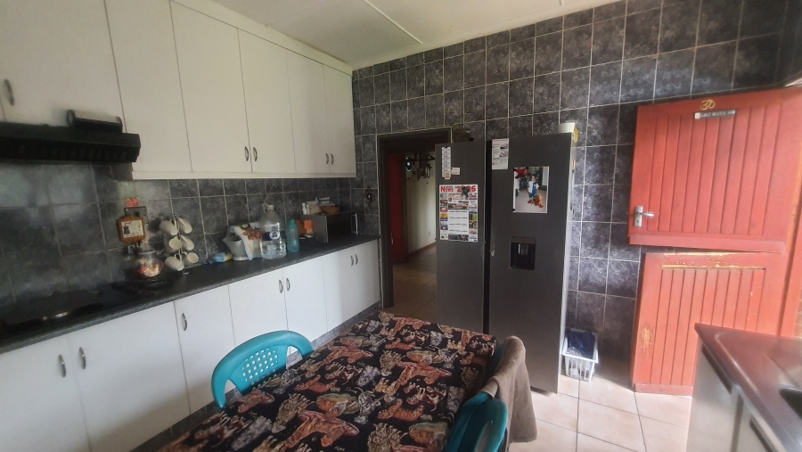 3 Bedroom Property for Sale in Amiel Park KwaZulu-Natal