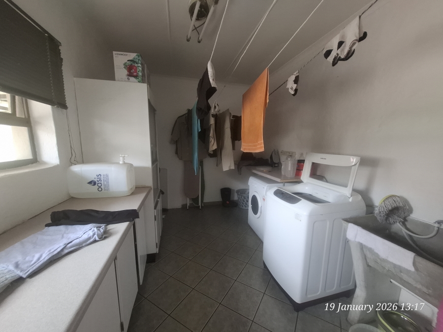 4 Bedroom Property for Sale in Pioneer Park KwaZulu-Natal