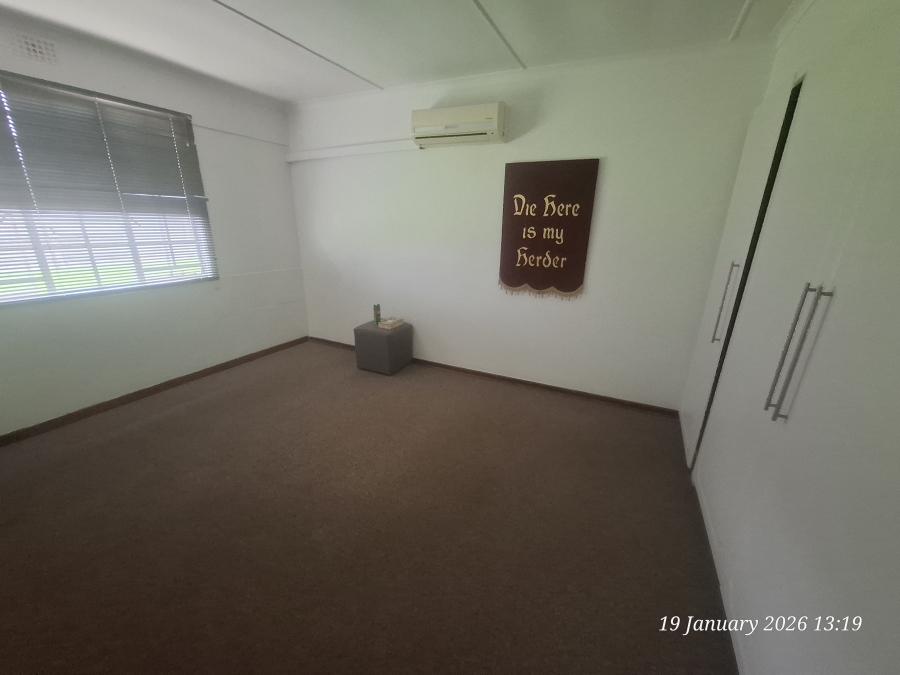 4 Bedroom Property for Sale in Pioneer Park KwaZulu-Natal