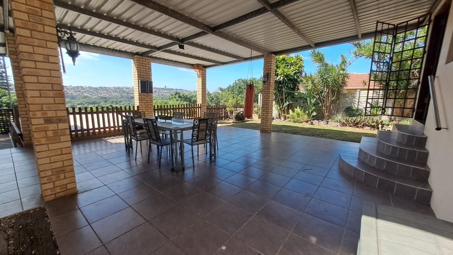 3 Bedroom Property for Sale in Brighton Beach KwaZulu-Natal