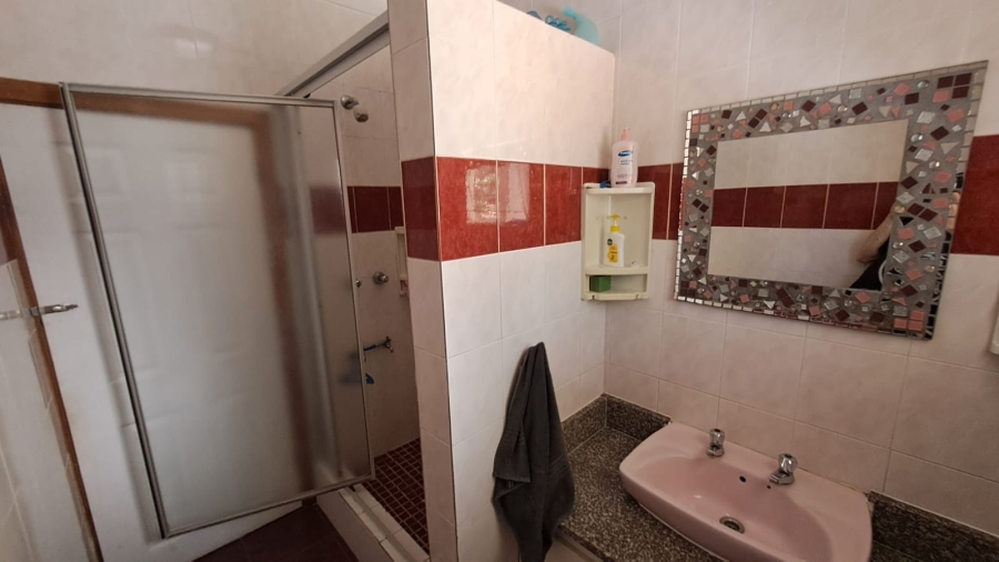 3 Bedroom Property for Sale in Brighton Beach KwaZulu-Natal