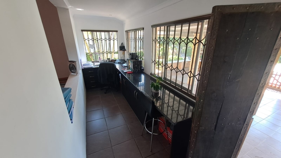 3 Bedroom Property for Sale in Brighton Beach KwaZulu-Natal