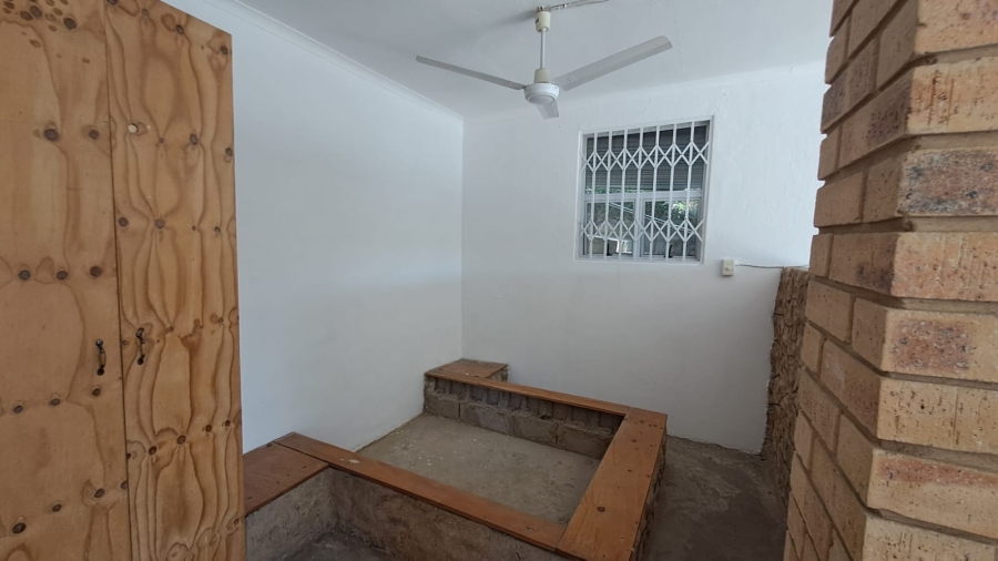 3 Bedroom Property for Sale in Brighton Beach KwaZulu-Natal