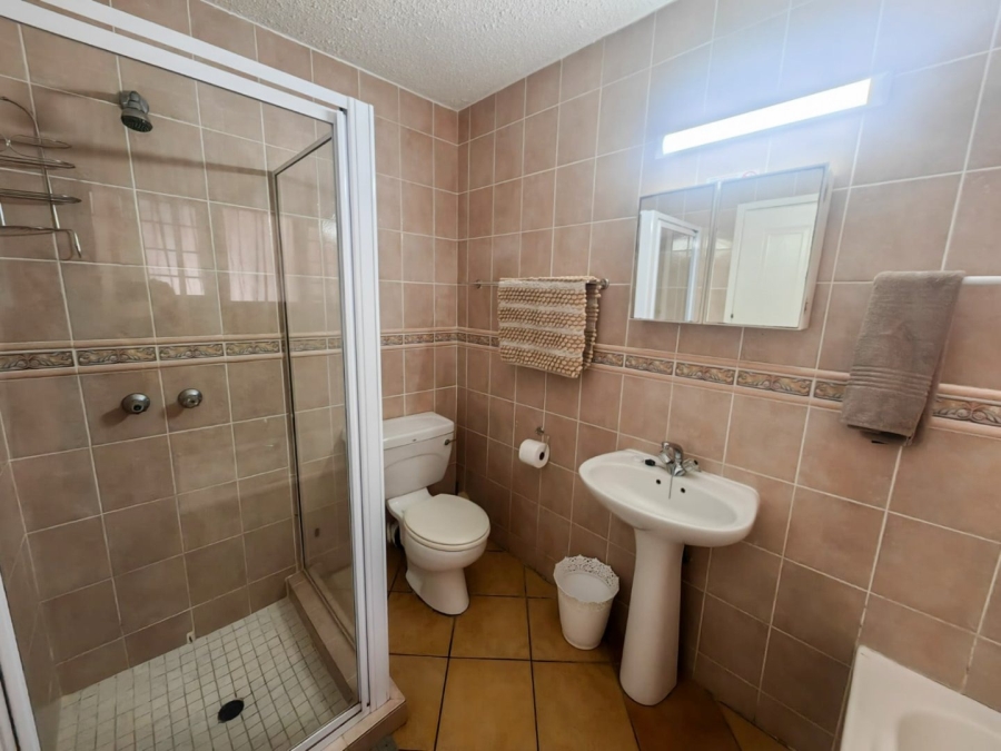 3 Bedroom Property for Sale in Ballito Central KwaZulu-Natal