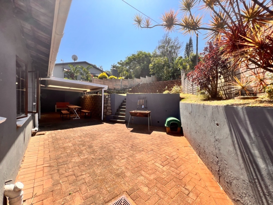 To Let 3 Bedroom Property for Rent in Ocean View KwaZulu-Natal