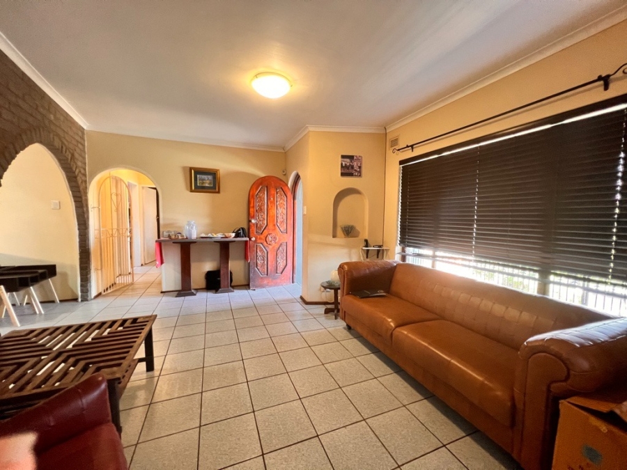 To Let 3 Bedroom Property for Rent in Ocean View KwaZulu-Natal