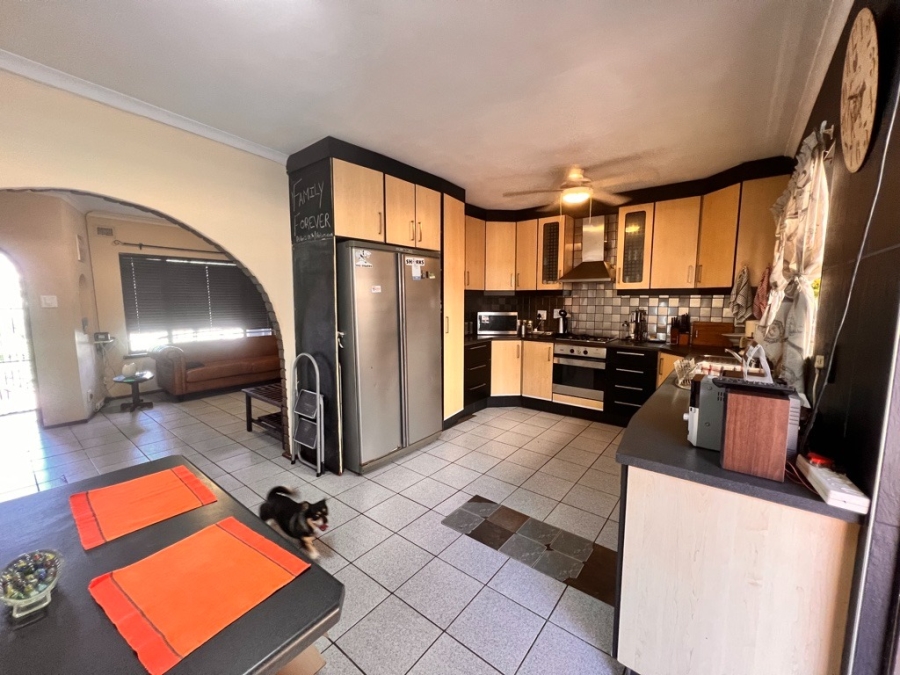 To Let 3 Bedroom Property for Rent in Ocean View KwaZulu-Natal