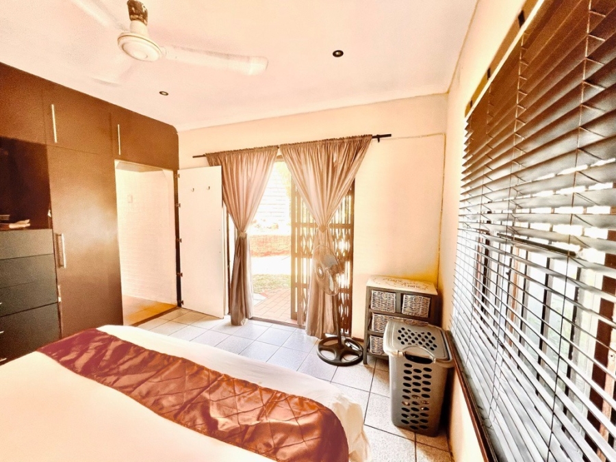 To Let 3 Bedroom Property for Rent in Ocean View KwaZulu-Natal