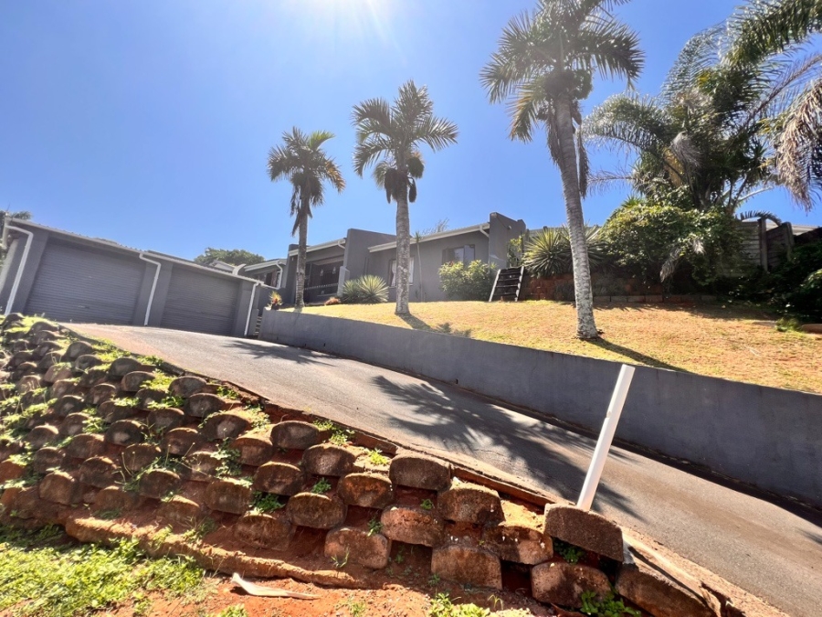 To Let 3 Bedroom Property for Rent in Ocean View KwaZulu-Natal