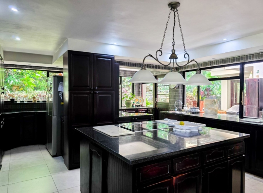 3 Bedroom Property for Sale in Ballito Central KwaZulu-Natal