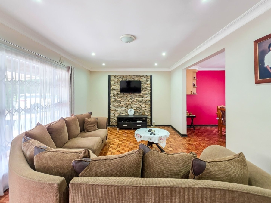 3 Bedroom Property for Sale in Westbrook KwaZulu-Natal