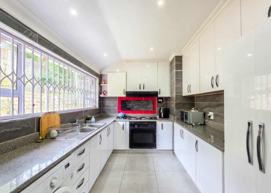 3 Bedroom Property for Sale in Westbrook KwaZulu-Natal