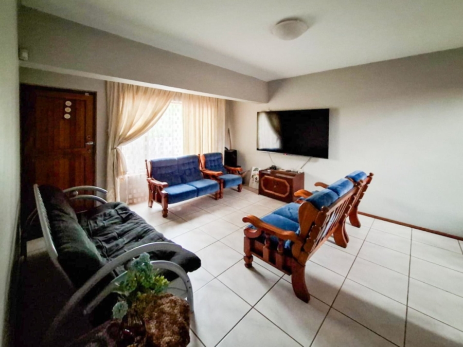 4 Bedroom Property for Sale in Tongaat KwaZulu-Natal