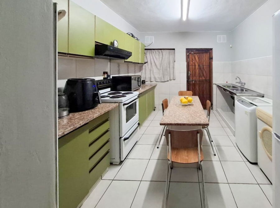 4 Bedroom Property for Sale in Tongaat KwaZulu-Natal