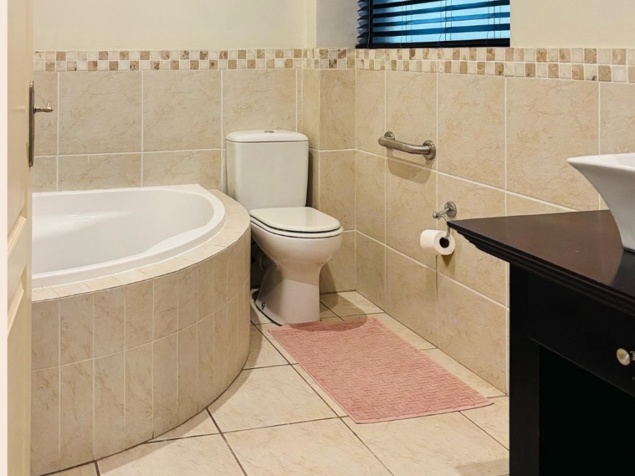 4 Bedroom Property for Sale in Ballito Central KwaZulu-Natal