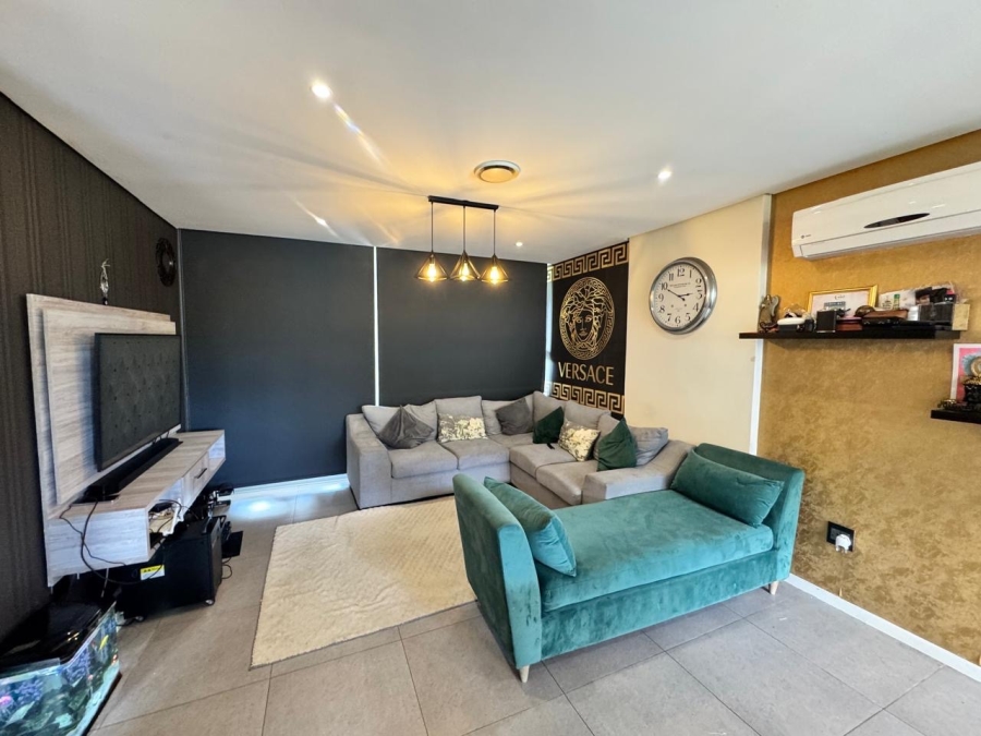 2 Bedroom Property for Sale in Sibaya Precinct KwaZulu-Natal