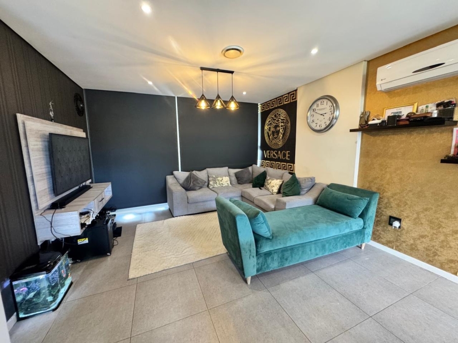 2 Bedroom Property for Sale in Sibaya Precinct KwaZulu-Natal