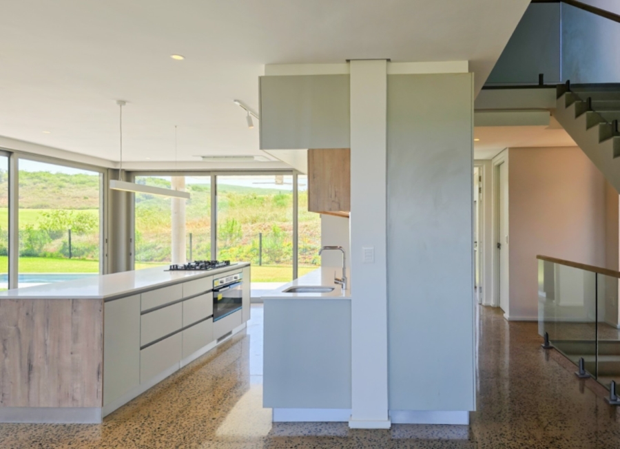 To Let 4 Bedroom Property for Rent in Zimbali Lakes Resort KwaZulu-Natal