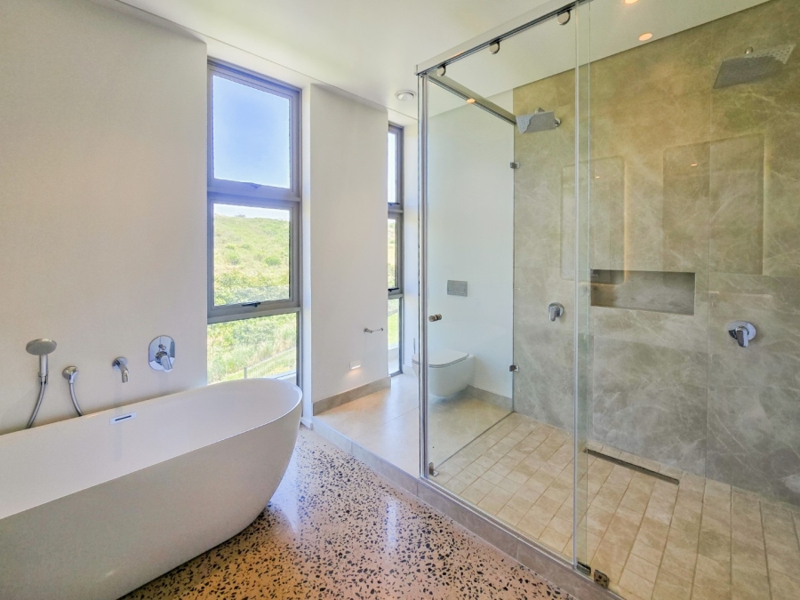 To Let 4 Bedroom Property for Rent in Zimbali Lakes Resort KwaZulu-Natal