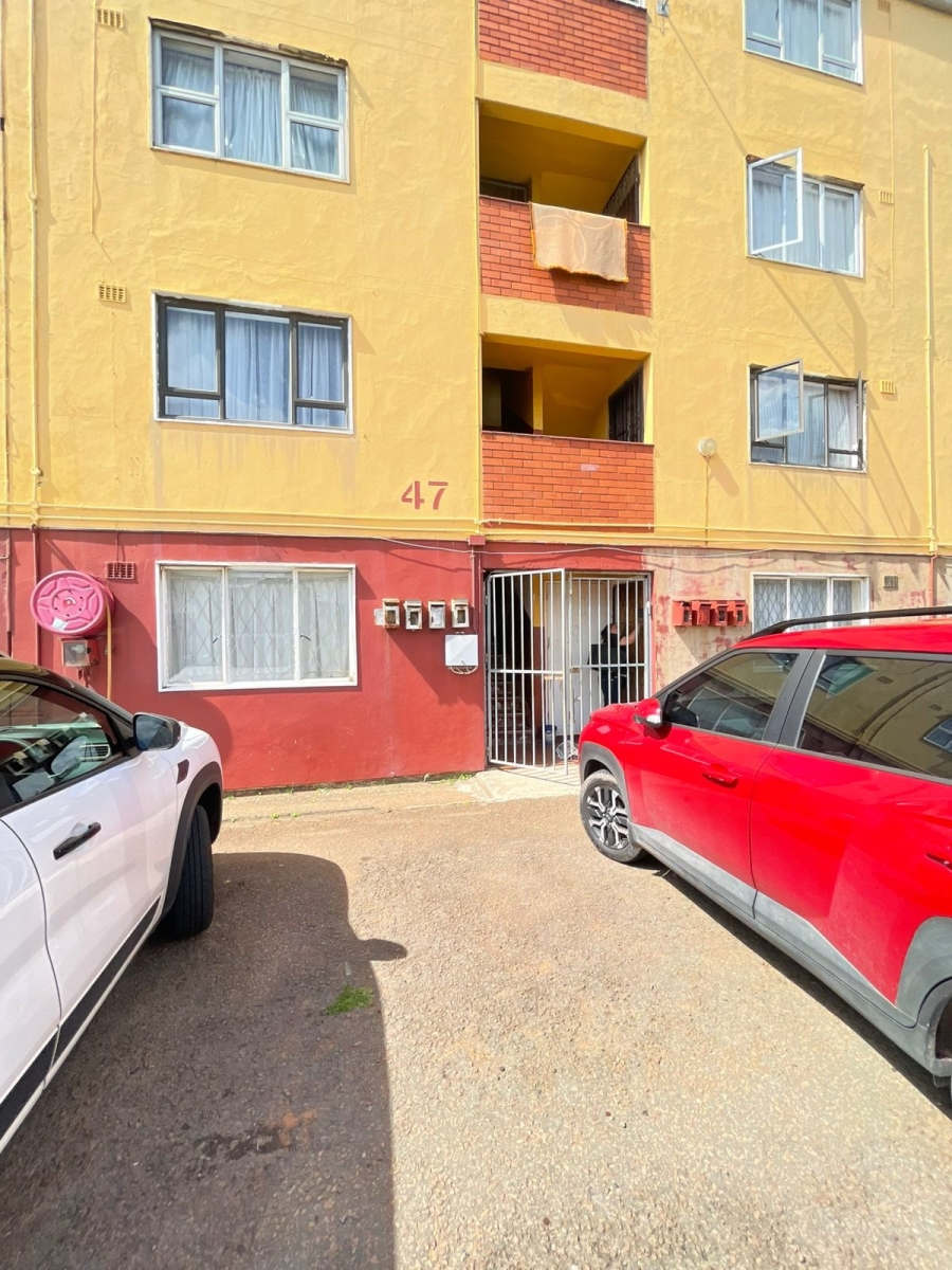 1 Bedroom Property for Sale in Austerville KwaZulu-Natal