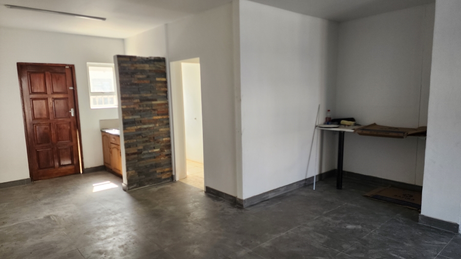 To Let Commercial Property for Rent in Ballito Commercial District KwaZulu-Natal