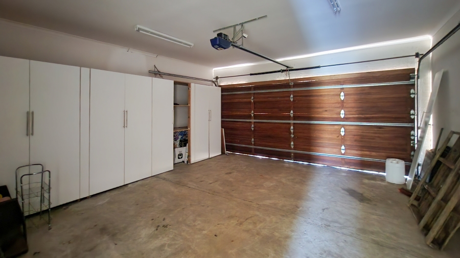 3 Bedroom Property for Sale in Seaward Estate KwaZulu-Natal