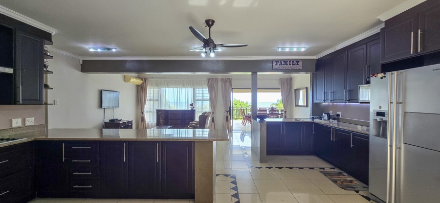 9 Bedroom Property for Sale in Shakas Rock KwaZulu-Natal