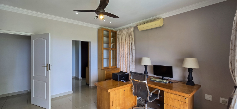 9 Bedroom Property for Sale in Shakas Rock KwaZulu-Natal