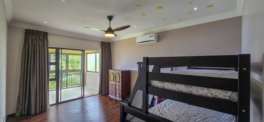 9 Bedroom Property for Sale in Shakas Rock KwaZulu-Natal