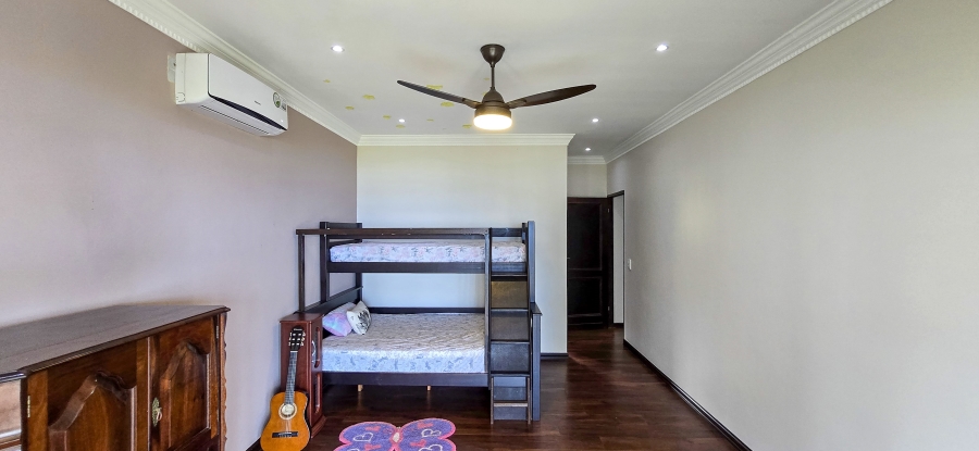 9 Bedroom Property for Sale in Shakas Rock KwaZulu-Natal