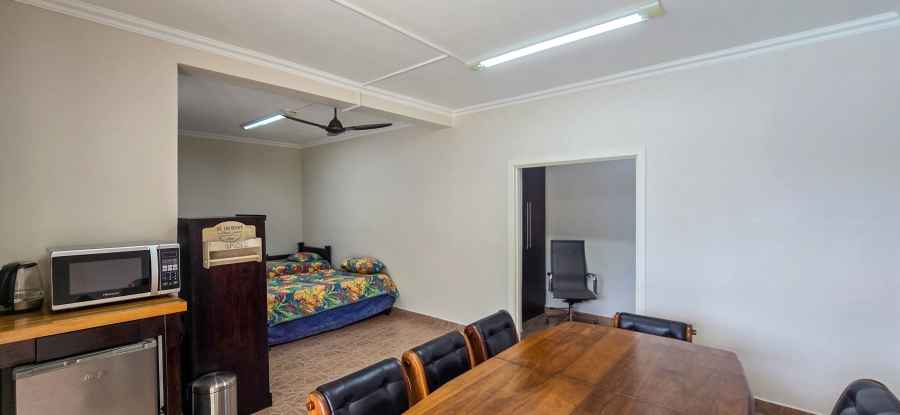 9 Bedroom Property for Sale in Shakas Rock KwaZulu-Natal